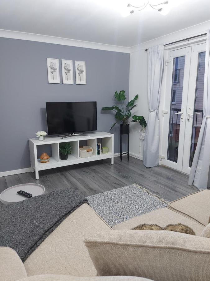 Lovely 1-Bedroom Condo With Parking On Premises Minworth Екстер'єр фото
