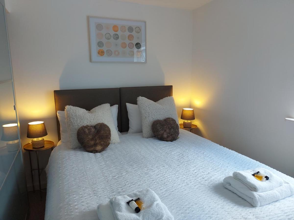 Lovely 1-Bedroom Condo With Parking On Premises Minworth Екстер'єр фото